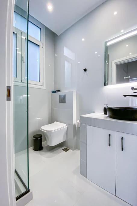 Syntagma Square, 60Sqm Platinum Suite เอเธนส์ ภายนอก รูปภาพ